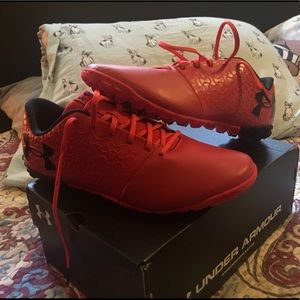 Under Armour Magnetico Select Turf size 8.5